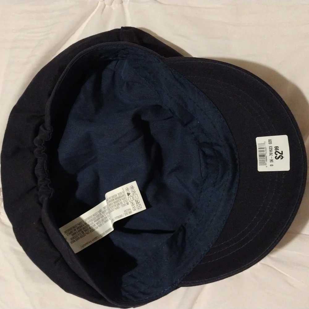 hat - Picture 2 of 3